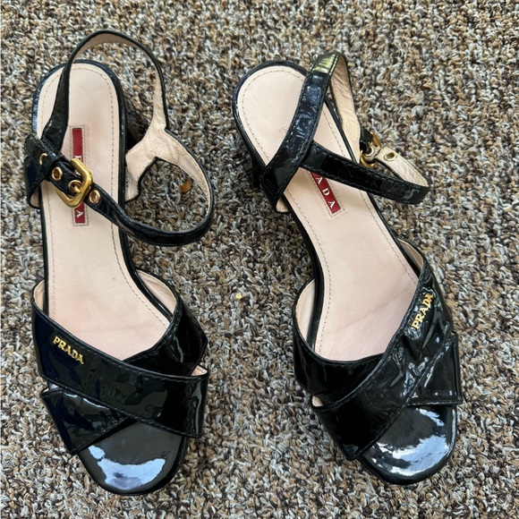 Prada vintage size 6 heels - Picture 1 of 6